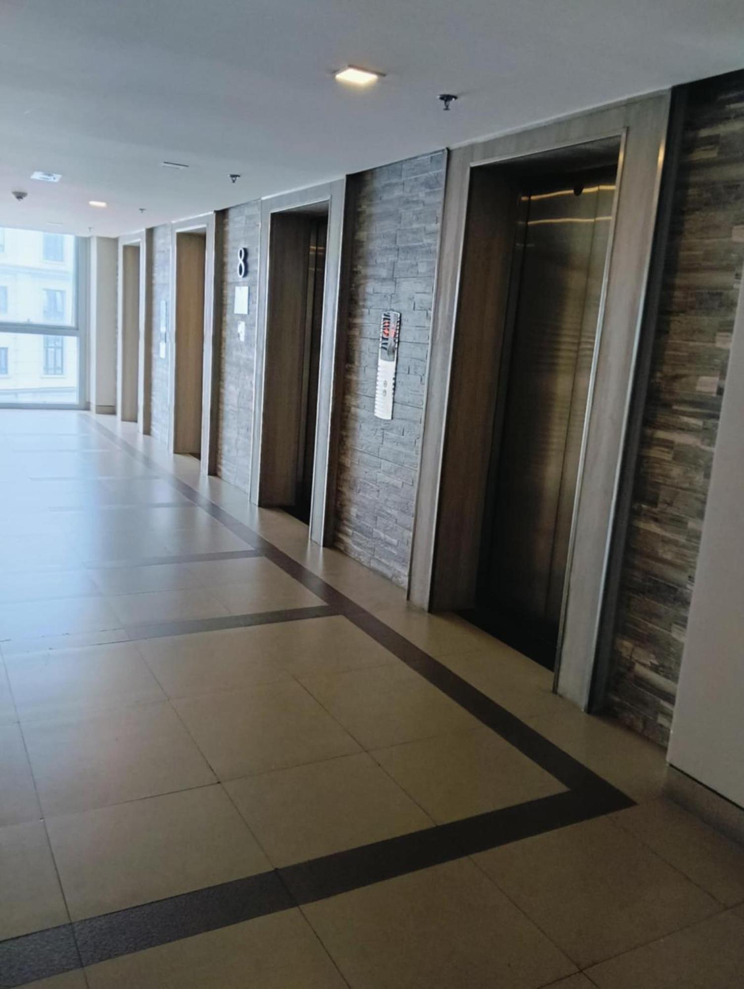 81 Newport Boulevard Cluster 4 - 8F Across Naia Airport, Terminal 3 Pasay Zewnętrze zdjęcie